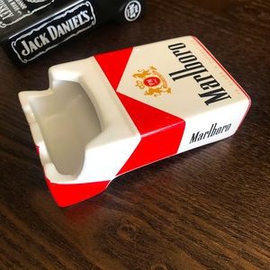 Marlboro Ash Tray